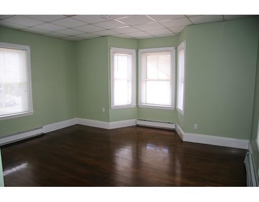 31 Golden Ave #2