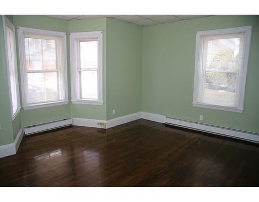31 Golden Ave #2