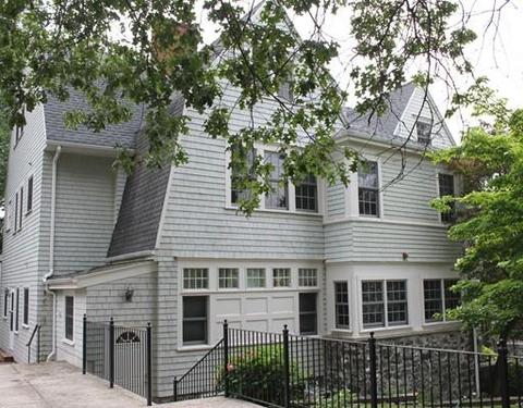 229 Fulton St