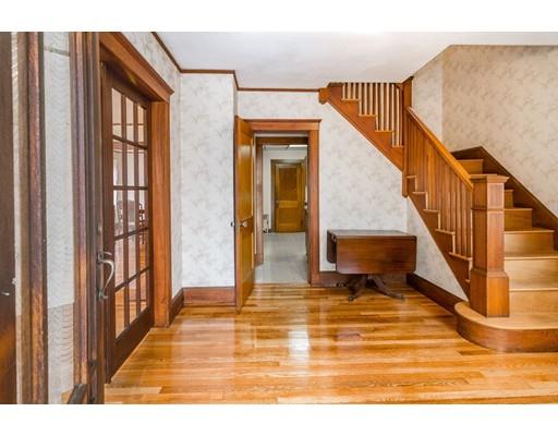 8 Roselin Ave