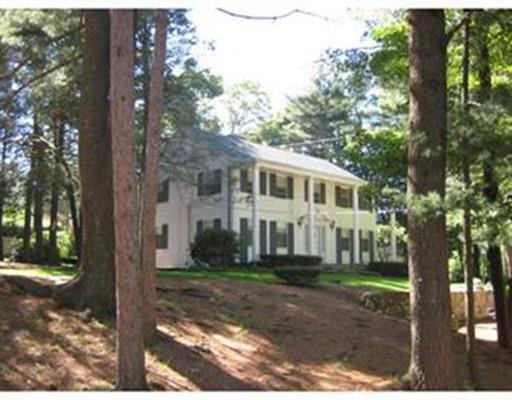 205 Main St
