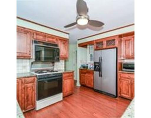 205 Main St