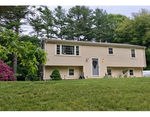 4 Charlotte Dr