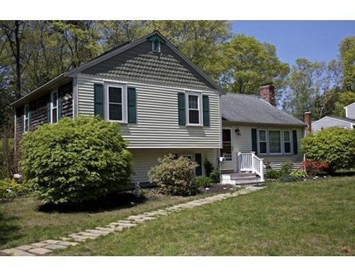 4 Charlotte Dr