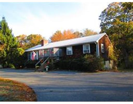 157 N Main St