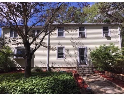 157 N Main St