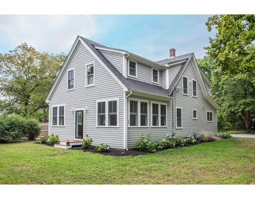 50 Bayberry Ln