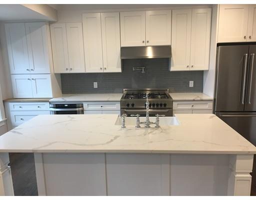 160 W Broadway St #305