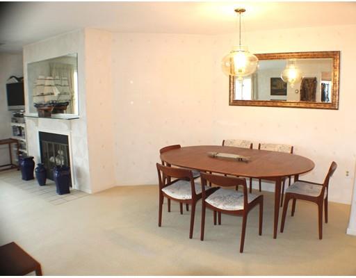 28 Cliffside Dr #28