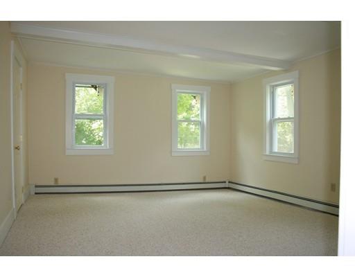 For Sale: 92 Summer St Kingston, MA 02364