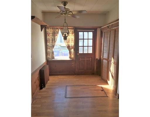 281 Moncrief Rd