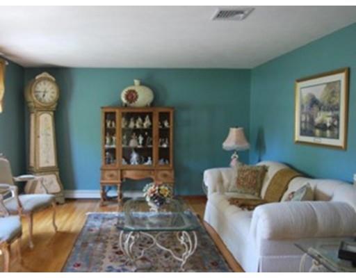 For Sale: 3 Meredith Way Rockland, MA 02370