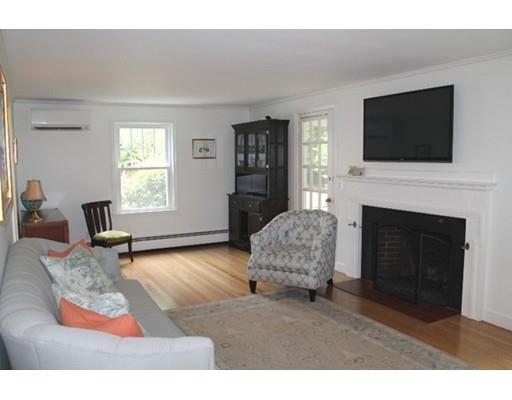 12 Thoreau Rd