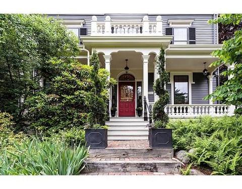 14 Berkshire Dr