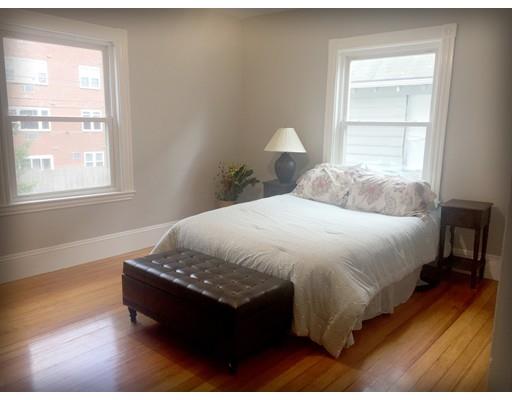 39 Columbia St #1