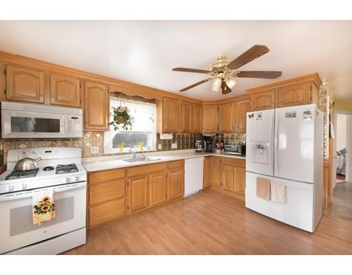 16 Lakeview Ave