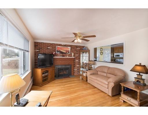 16 Lakeview Ave