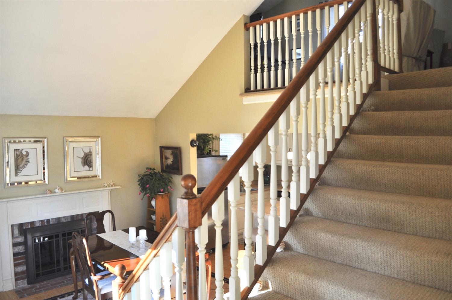 4 Rainbow Cir