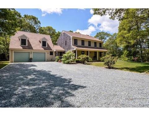 56 Pondview Dr