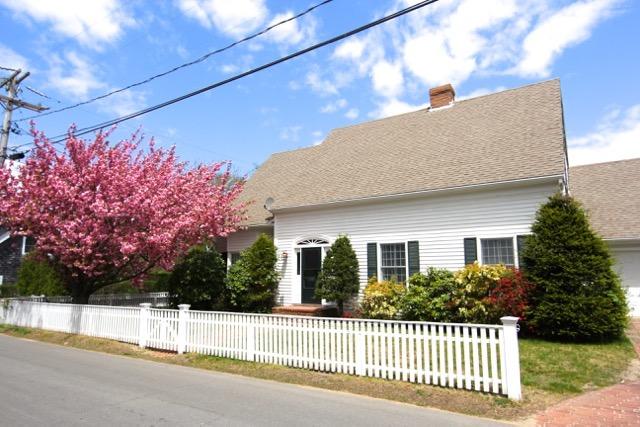 55 Cottage St