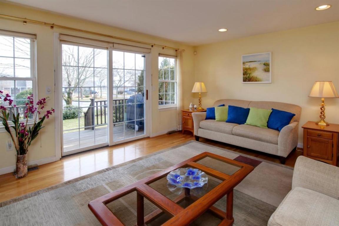 110 Tanglewood Dr