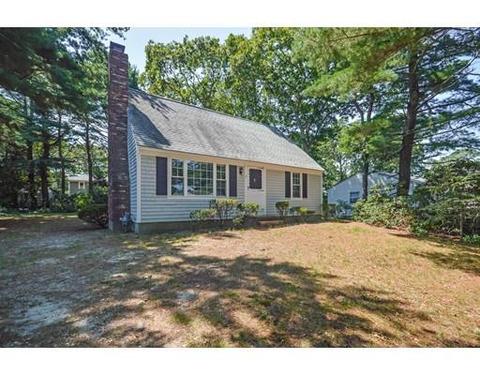 11 Croyden Dr