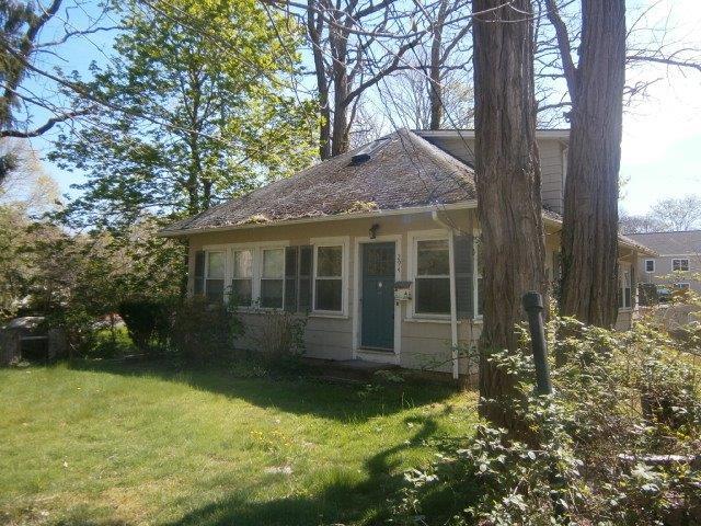 294 Woods Hole Rd
