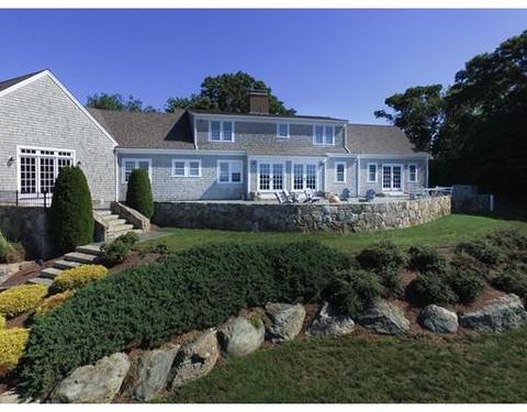 33 Old County Rd