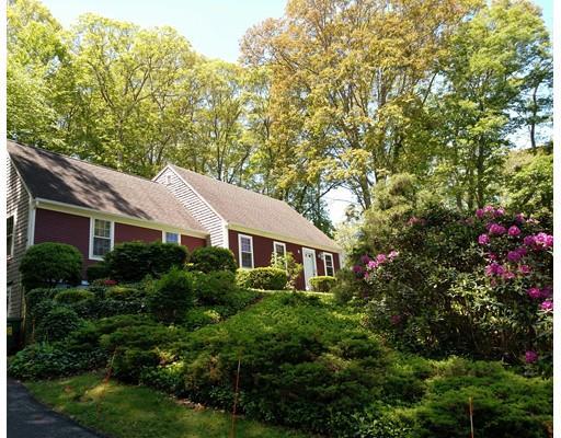 32 Tupper Ave