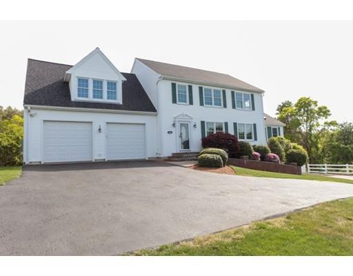 32 Tupper Ave