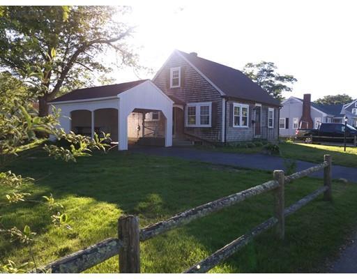 32 Pleasant St