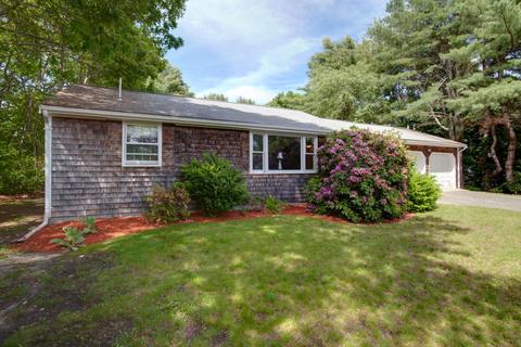 92 E Lakeside Dr