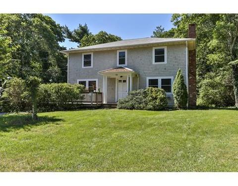 92 E Lakeside Dr