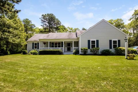 26 Minden Ln