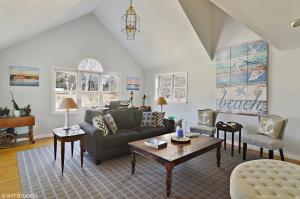 7 Settlers Ln