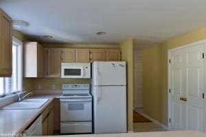 7 Settlers Ln