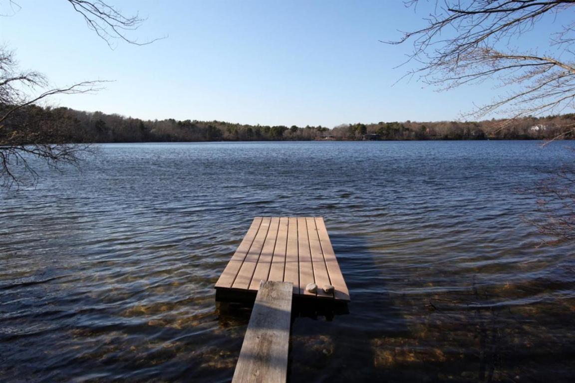 56 Head Of Pond Ln