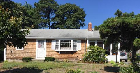 13 Puritan Ln