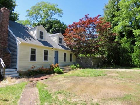 74 Pinewood Cir