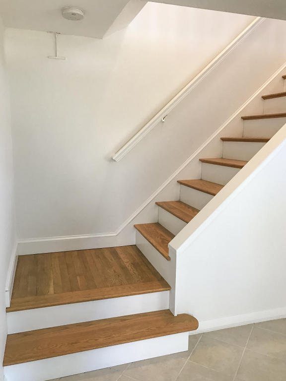 18 Old Heritage Way