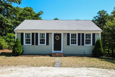 22 Green Ln