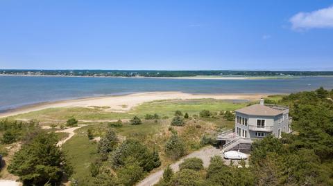 10 12 Crystal Lake Dr