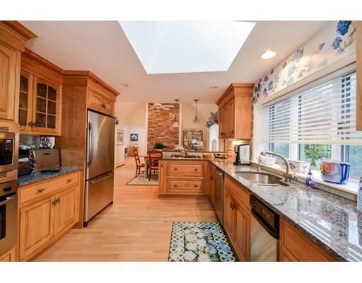19 Driftwood Cir