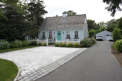 43 Old Duck Hole Rd