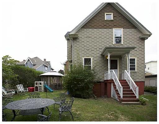 252 S Main St