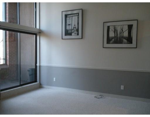 180 Main St #4-105