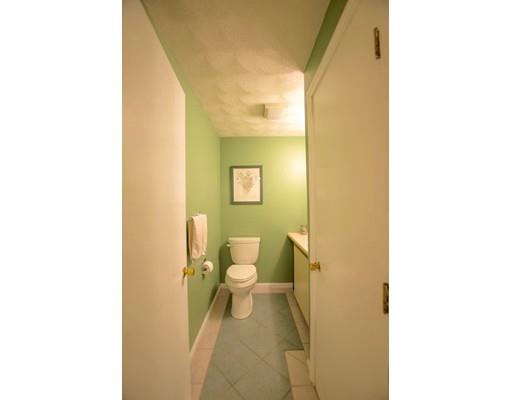 25 W Bulfinch St #4