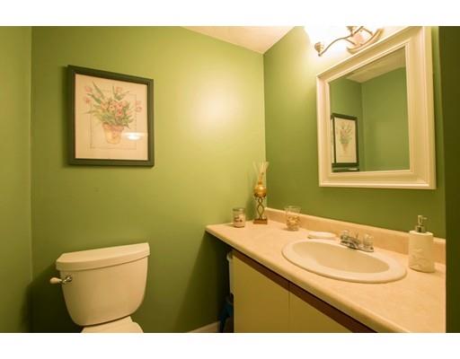 25 W Bulfinch St #4