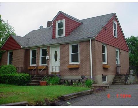70 Bank St