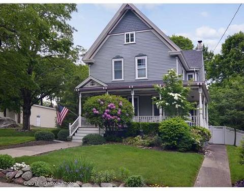 70 Bank St